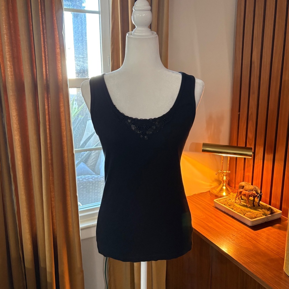 Xcit u.s.a. Womens Black Ribbed Tank Top Beaded Lace Scoop Neck Size S 0546